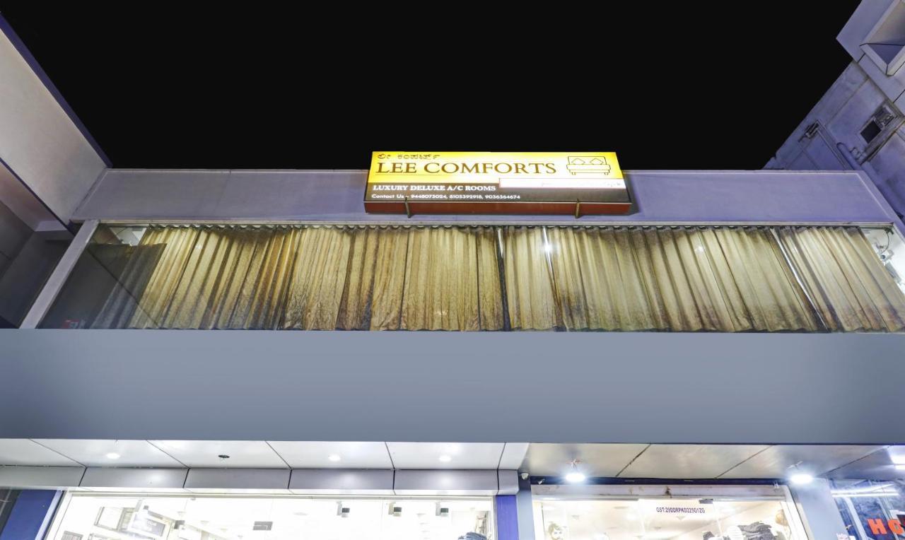 Lee Comfort Kushalnagar Exterior photo